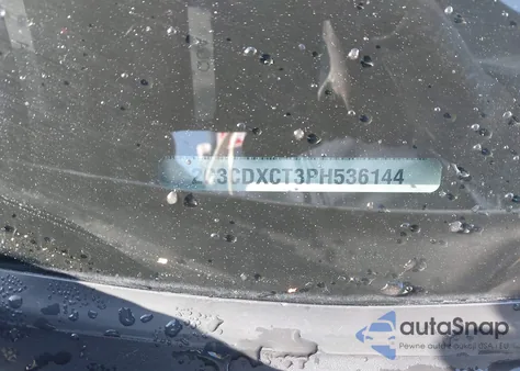 2023 Dodge Charger R/T z USA, uszkodzony, nr VIN 2C3CDXCT3PH536144